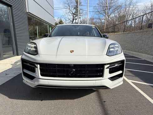 New 2026 Porsche Cayenne E-Hybrid image 10