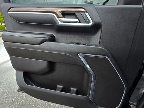 Used 2024 Chevrolet Silverado 1500 RST w/ Z71 Off-Road Package image 20