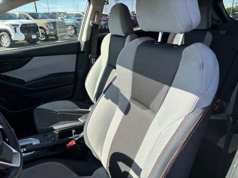 Used 2018 Subaru Crosstrek 2.0i Premium w/ Moonroof Package AWD/4WD image 12