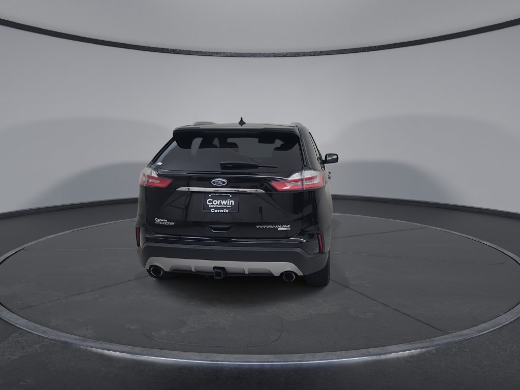 Used 2020 Ford Edge Titanium w/ Class II Trailer Tow Package AWD/4WD image 17