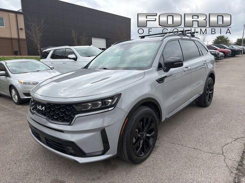 Used 2022 Kia Sorento SX image 1