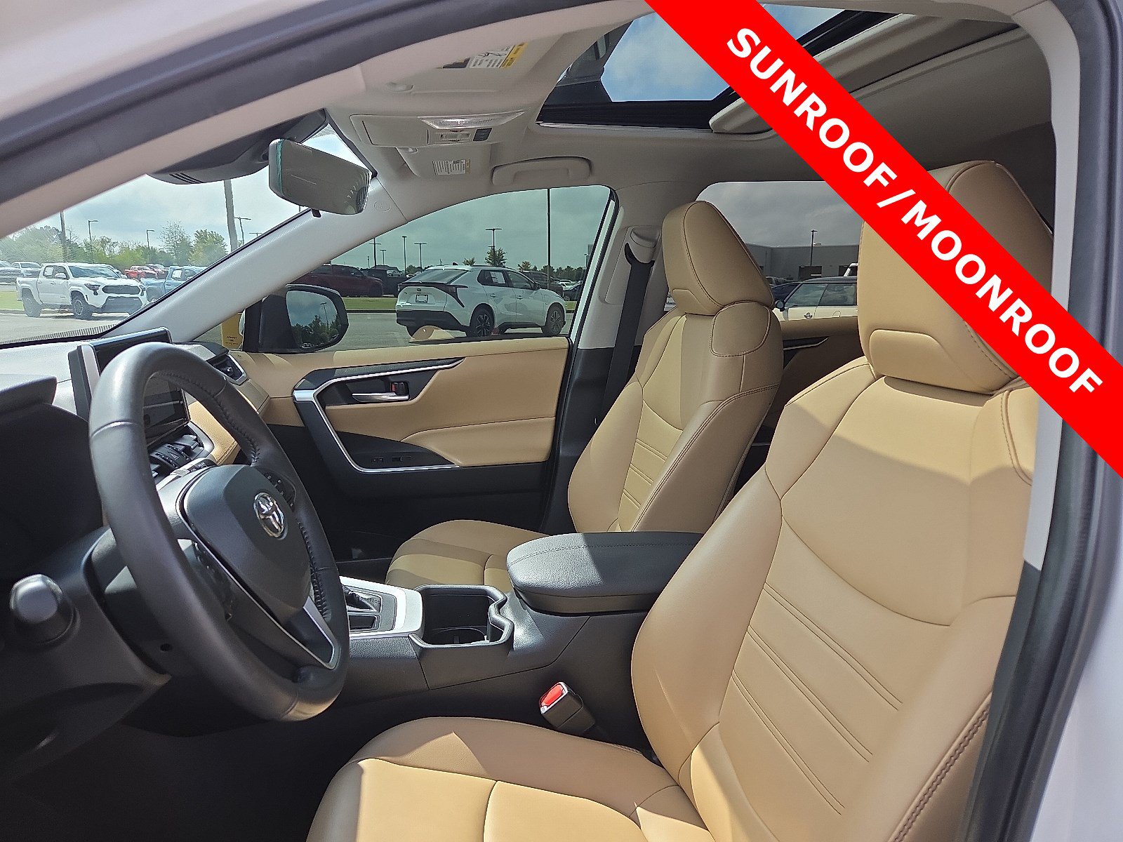 Used 2023 Toyota RAV4 XLE Premium FWD image 13