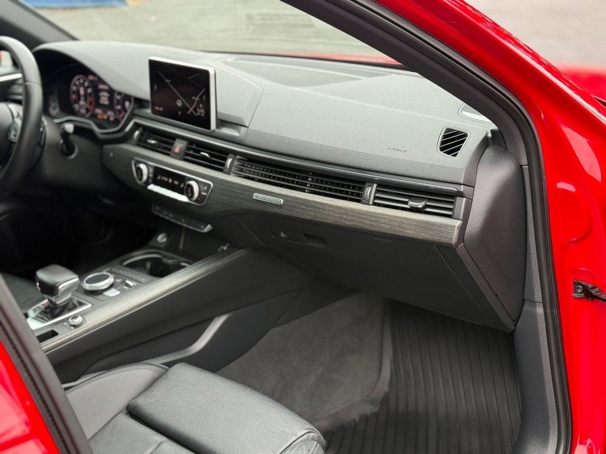 Used 2017 Audi A4 2.0T Premium Plus w/ Premium Plus Package AWD/4WD image 19