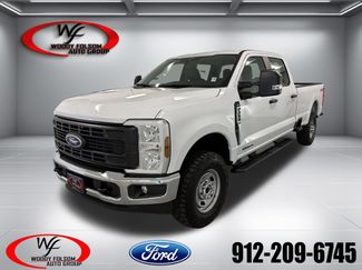 New 2026 Ford F250 4x4 Crew Cab Super Duty 360° Tour