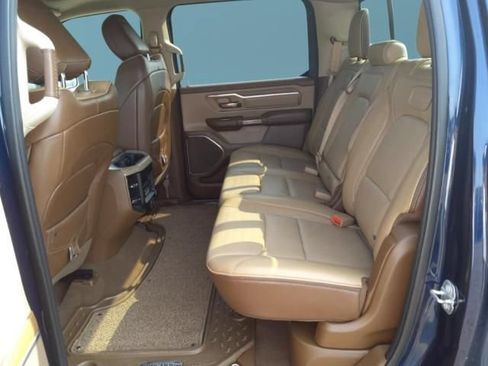 Used 2019 RAM 1500 Limited AWD/4WD image 8