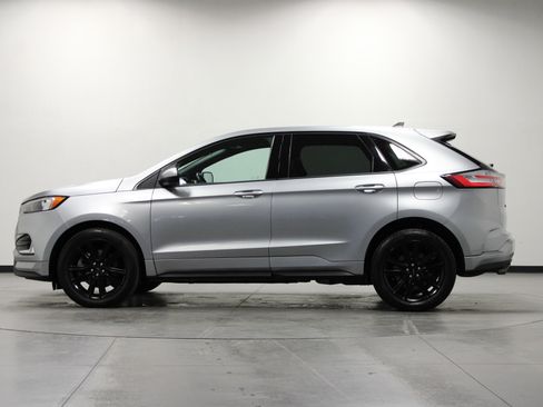 Used 2021 Ford Edge ST-Line w/ Class II Trailer Tow Package image 7