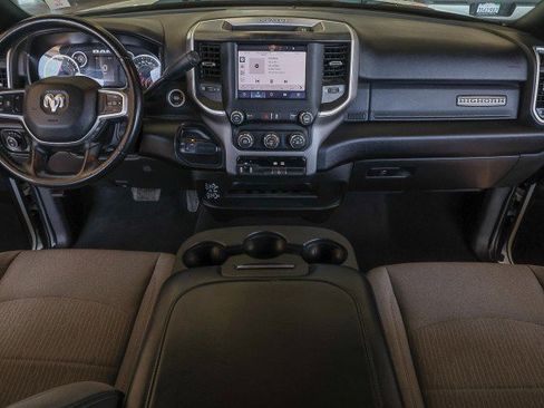 Used 2024 RAM 2500 Big Horn AWD/4WD image 35