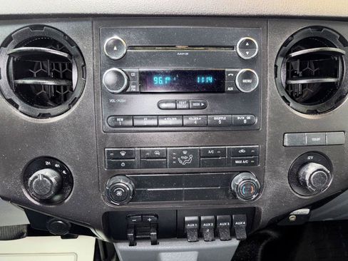 Used 2016 Ford F350 XL w/ Power Equipment Group image 19