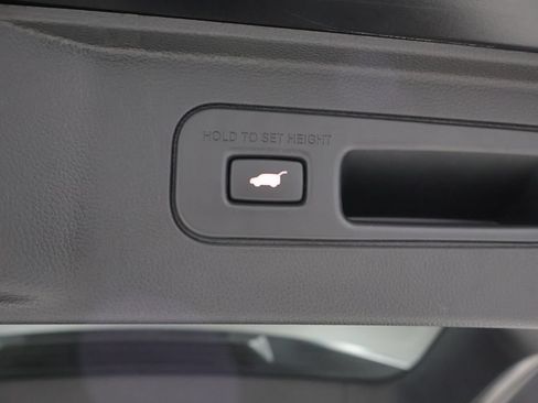 Used 2025 Honda Pilot EX-L image 20