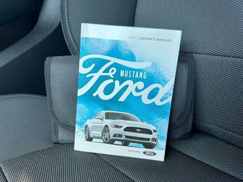 Used 2017 Ford Mustang Coupe RWD image 23