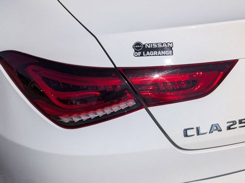 Used 2020 Mercedes-Benz CLA 250 w/ Premium Package image 14