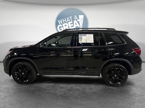 Used 2025 Honda Passport Black Edition image 8