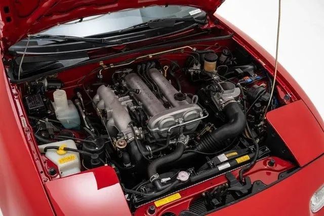 Used 1990 MAZDA MX-5 Miata RWD image 33