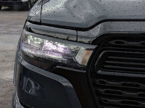 New 2026 RAM 1500 4x4 Crew Cab image 10