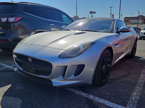 Used 2017 Jaguar F-TYPE Coupe RWD image 1
