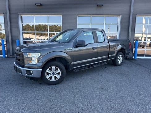 Used 2016 Ford F150 XL w/ Equipment Group 101A Mid image 1