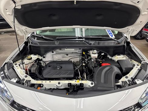 Used 2021 Buick Encore GX Essence FWD image 10