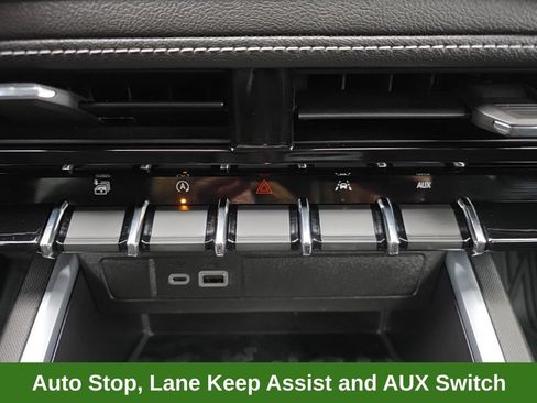 Used 2023 Chevrolet Colorado LT w/ LT Convenience Package II AWD/4WD image 37