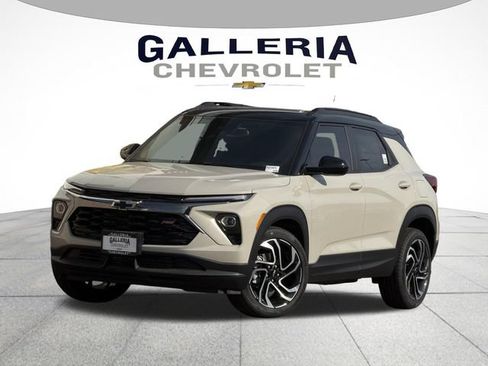 New 2026 Chevrolet TrailBlazer RS w/ Convenience Package FWD image 2