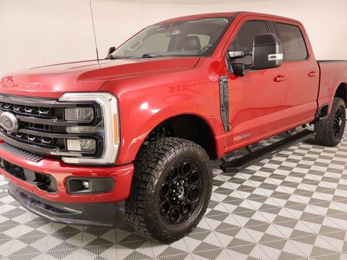 Used 2023 Ford F250 Lariat w/ Lariat Ultimate Package AWD/4WD image 11