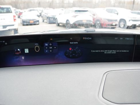 Used 2025 Lincoln Navigator Reserve image 46