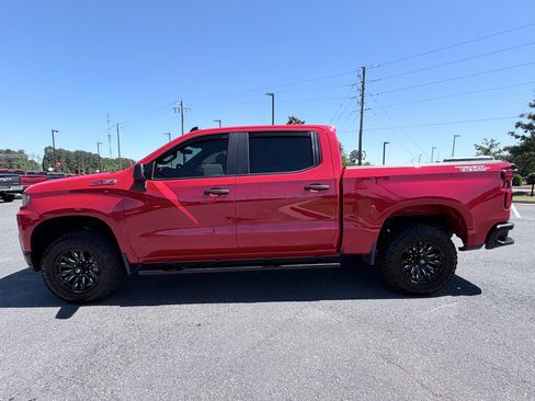 Used 2021 Chevrolet Silverado 1500 Custom Trail Boss w/ LPO, Dark Essentials Package AWD/4WD image 5