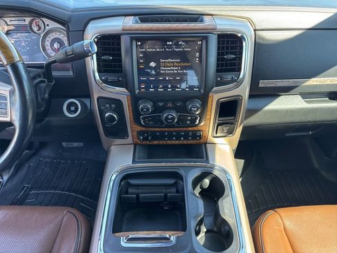 Used 2018 RAM 2500 Longhorn w/ Off Road Package image 57