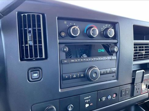 New 2025 Chevrolet Express 2500 w/ Enhanced Convenience Package RWD image 16