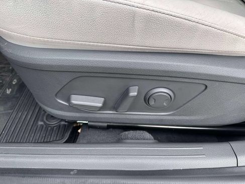 Used 2022 Hyundai Sonata Limited w/ Cargo Package FWD image 17