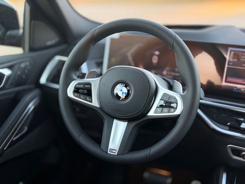 New 2026 BMW X6 xDrive40i image 11