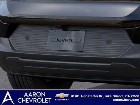 New 2026 Chevrolet Equinox EV LT image 14