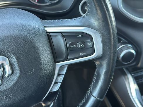 Used 2021 RAM 1500 Big Horn RWD image 29