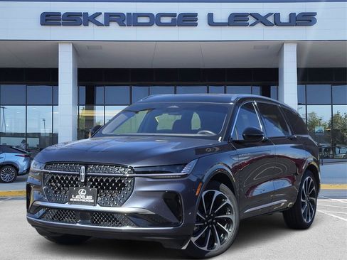 Used 2024 Lincoln Nautilus Black Label image 1