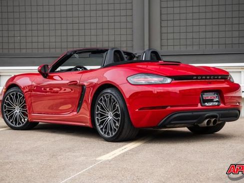 Used 2017 Porsche 718 Boxster S RWD image 47