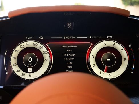 New 2026 Aston Martin V8 Vantage S RWD image 6