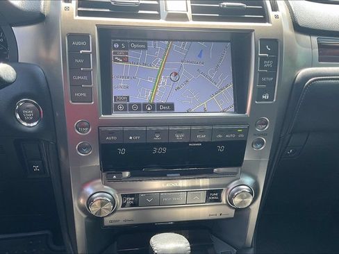 Used 2017 Lexus GX 460 AWD/4WD image 34