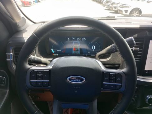 Certified 2025 Ford F250 Lariat w/ Black Appearance Package AWD/4WD image 21