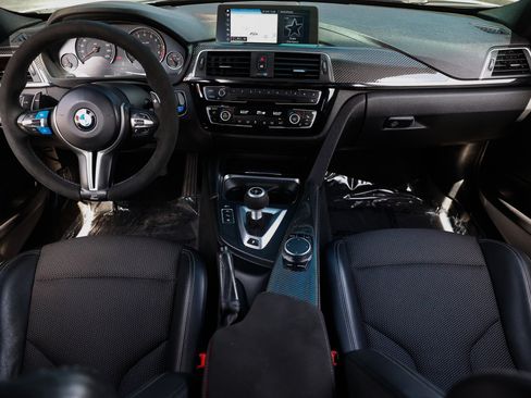 Used 2018 BMW M3 RWD image 2