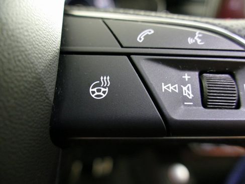 Used 2024 Audi S4 Premium Plus w/ Premium Plus Package image 19