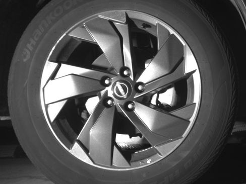 Used 2025 Nissan Rogue SV AWD/4WD image 13
