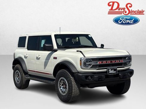 New 2026 Ford Bronco Outer Banks AWD/4WD image 4