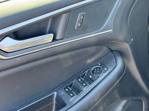 Used 2024 Ford Edge SEL w/ Convenience Package AWD/4WD image 19