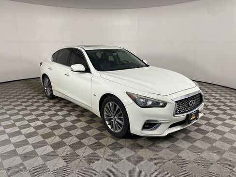 Used 2018 INFINITI Q50 Luxe RWD image 17
