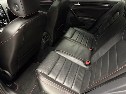 Used 2017 Volkswagen GTI Autobahn image 21