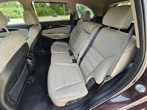 Used 2016 Kia Sorento EX w/ EX Premium Package FWD image 18