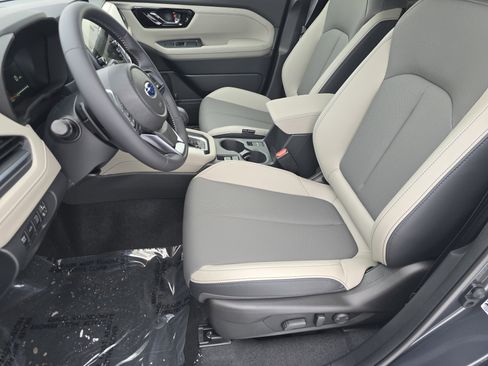 New 2025 Subaru Forester Limited image 19