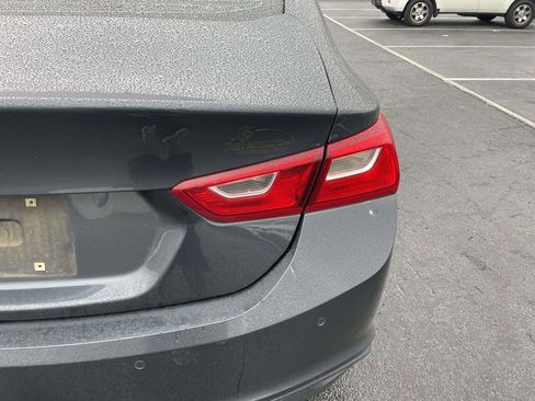 Used 2021 Chevrolet Malibu LS image 16