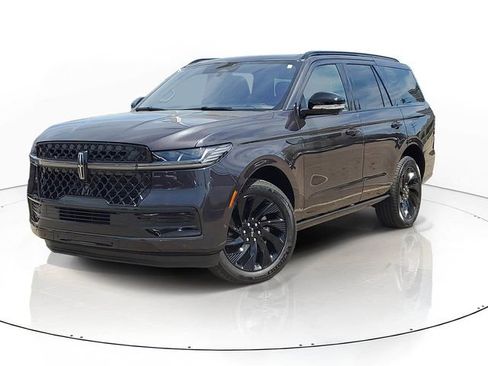 Used 2025 Lincoln Navigator Reserve w/ Jet Appearance Package AWD/4WD image 1