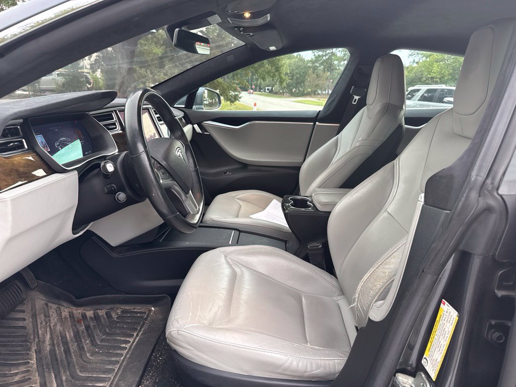 Used 2016 Tesla Model S 60 RWD image 11