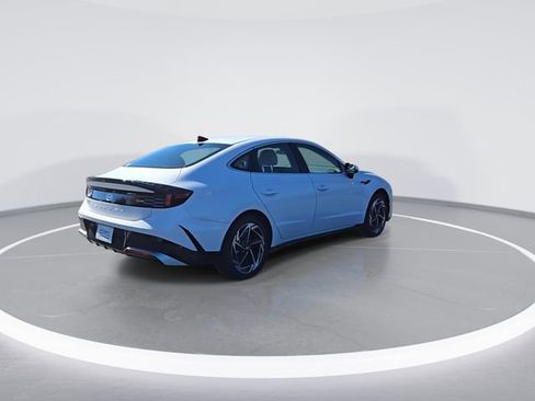 New 2026 Hyundai Sonata SEL FWD image 8